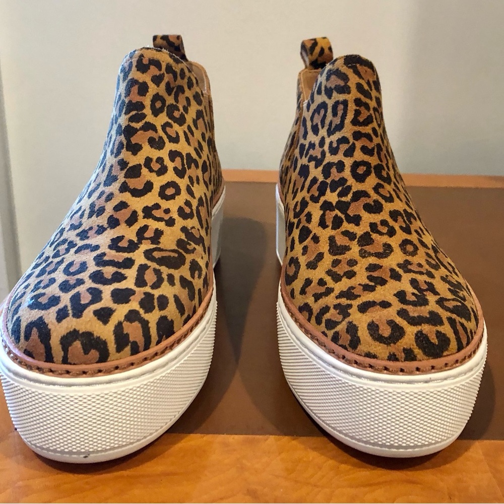 J Slides leopard hi top NEW! - Picture 3 of 11